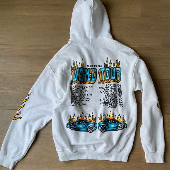 Billie Eilish tour merch - size M - white with logo on front and cities on back - Picture 2 of 3